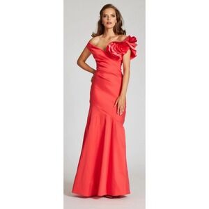 TERI JON STRETCH GAZAR OFF THE SHOULDER SIDE DRAPE GOWN. NWT Sz 6 $930 Dress